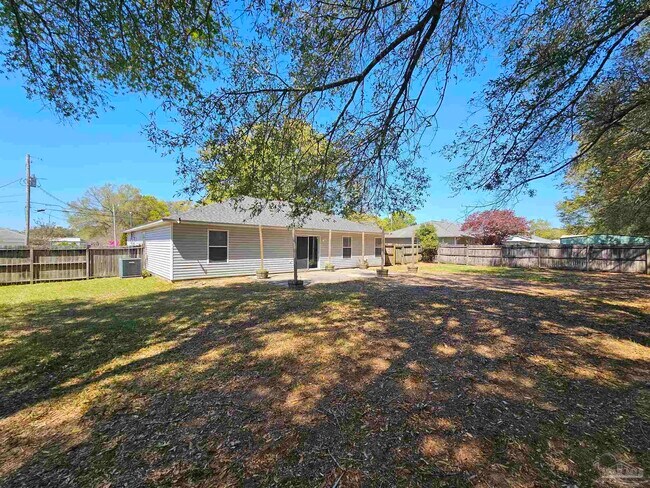 Building Photo - 4347 Crosswind Dr