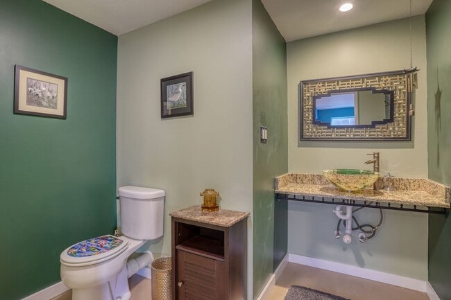 Building Photo - Just What You Have Been Looking For a Single Family Ranch in a Quaint Country Setting