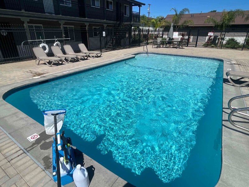 Building Photo - 521 Park Way