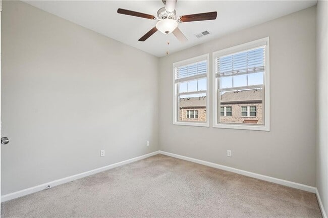 Building Photo - 747 Topsail Ln