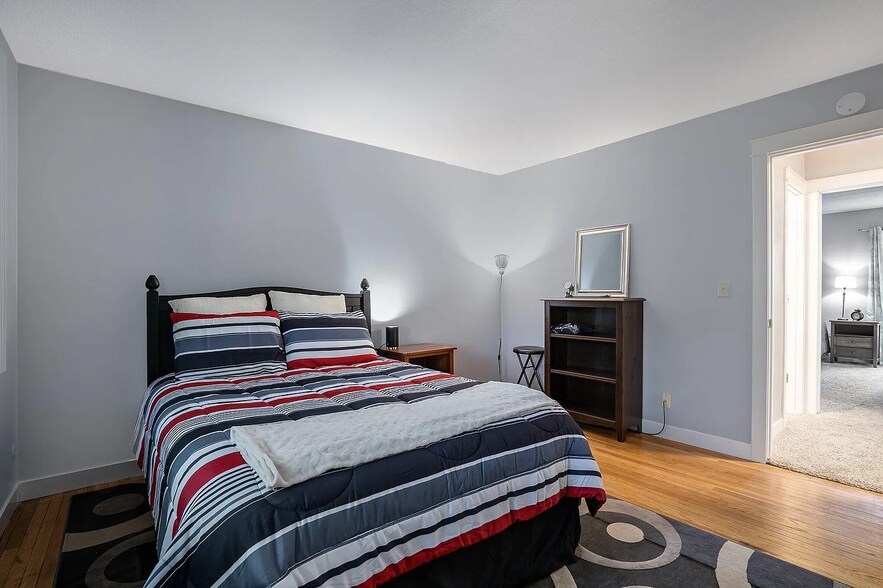 Building Photo - 3567 Kenbrooke Ct