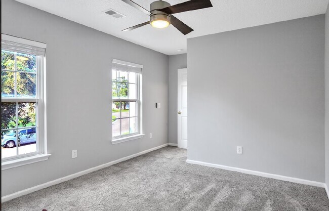 Building Photo - 3006 Kinswood Ln
