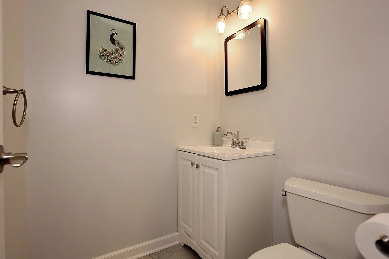 Building Photo - 28 Princeton Pl