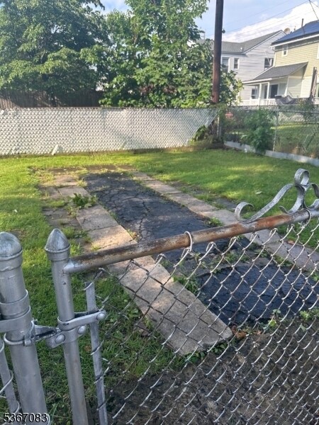 Building Photo - 178 N 16th St