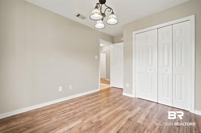 Building Photo - 7689 Audubon Dr