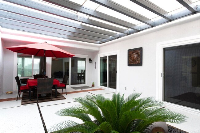 Building Photo - Turn-key 2 Bed 2 Bath retreat in Oceana 55...