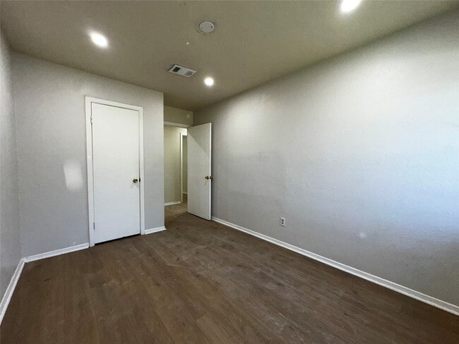 Building Photo - 12815 Segrest Dr