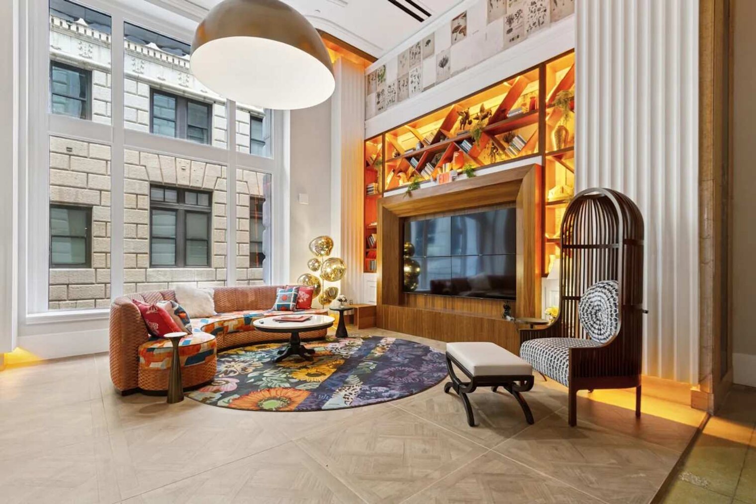 Building Photo - 9-JAN-JAN E 4th St