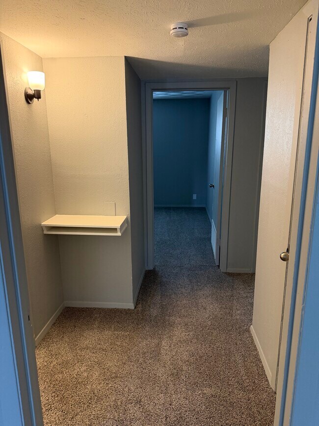 Building Photo - Pine Street Terrace