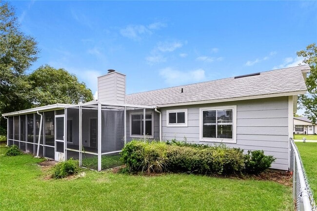 Building Photo - 1517 Colony Ave