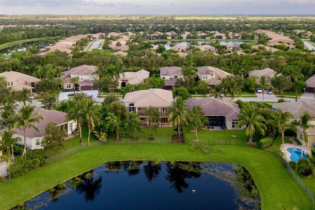 Building Photo - 11894 Fox Hill Cir