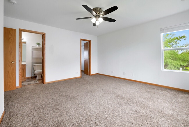 Building Photo - 540 Wedgewood Cir