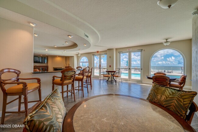 Building Photo - 3245 S Atlantic Ave