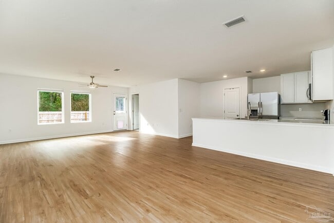 Building Photo - 4719 Eagles Rdg Rd