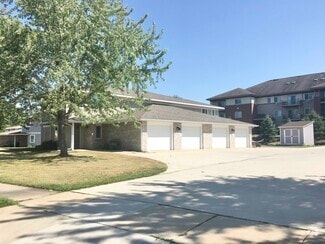 Building Photo - 263 Meadowside Dr
