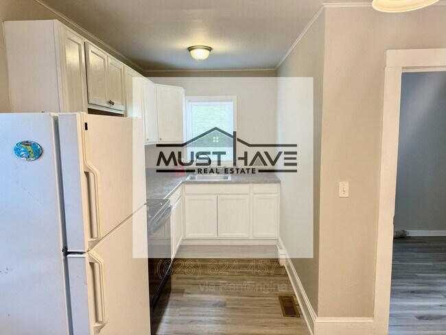 Building Photo - 515 Ridgeway Pl SW