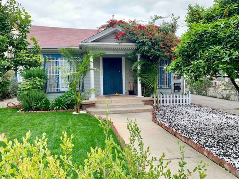 Duplex is behind the house at 1154 N Ogden - 1153 N Ogden Dr