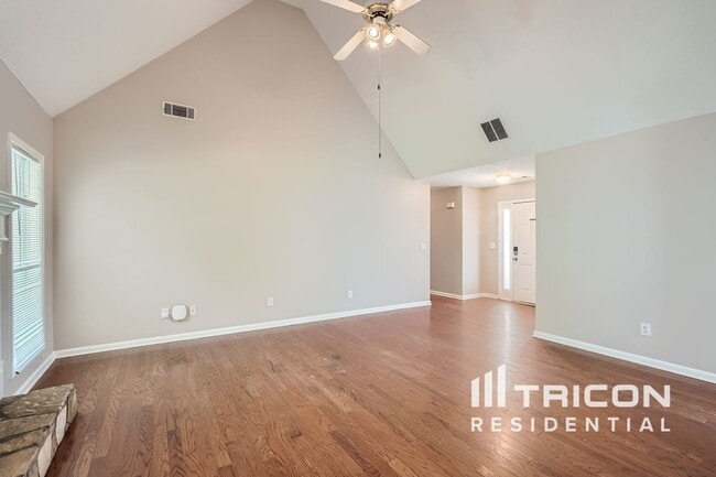 Building Photo - 509 Towler Shoals View