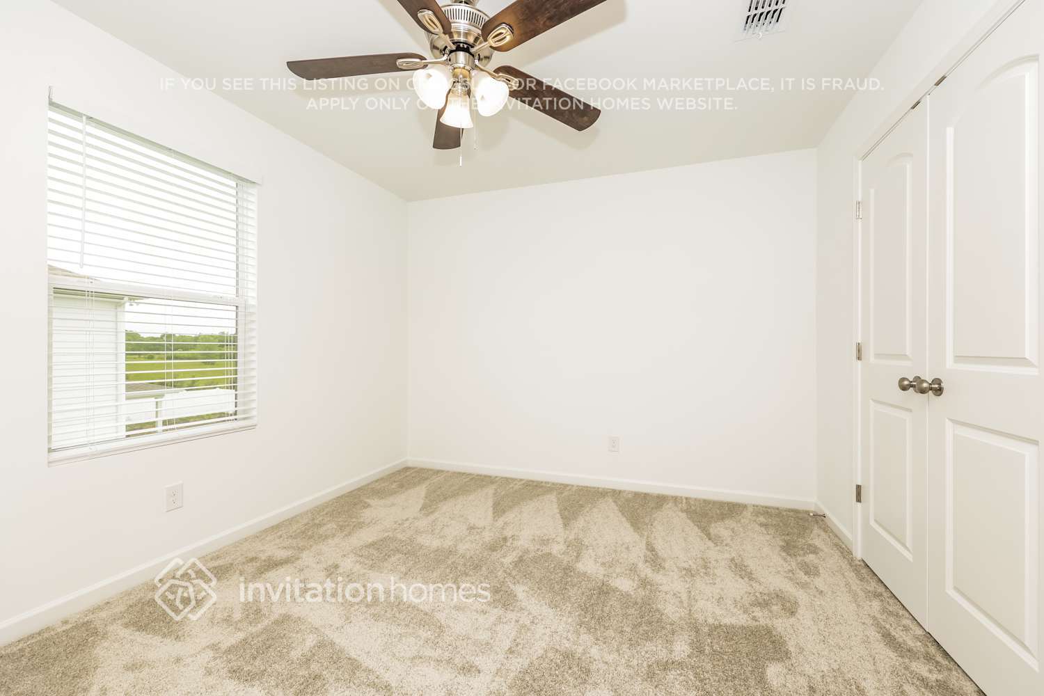 Building Photo - 833 Molly Ln