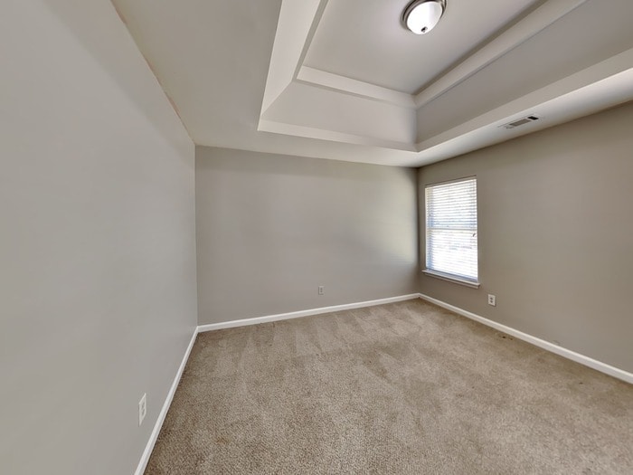 Building Photo - 6273 Selborn Dr SW