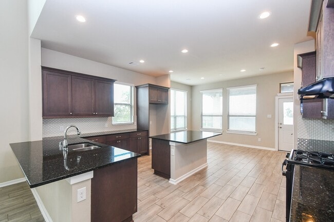 Building Photo - 14907 Fisher Reservoir Dr