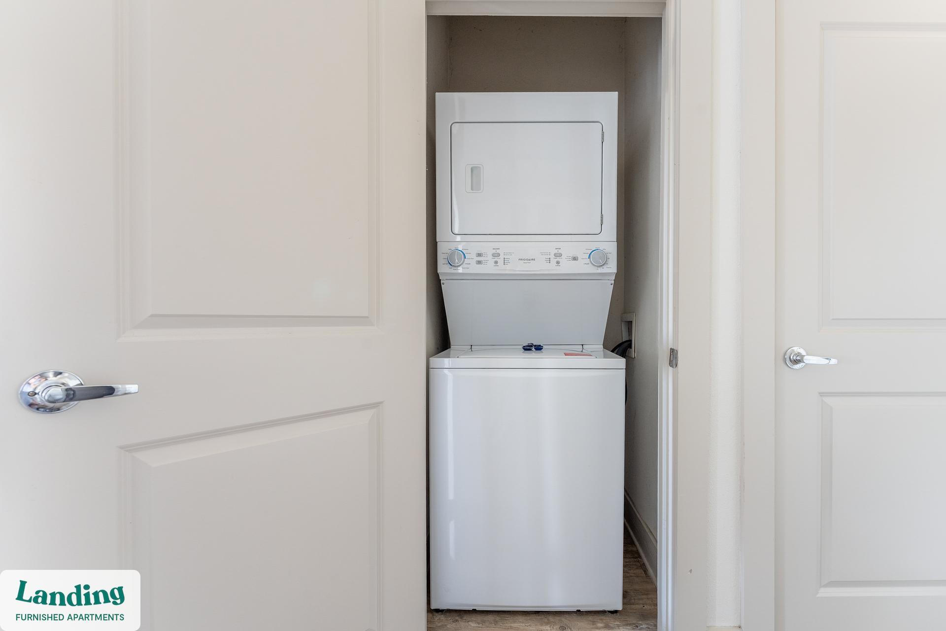 Building Photo - 655 W Marina Cove Dr