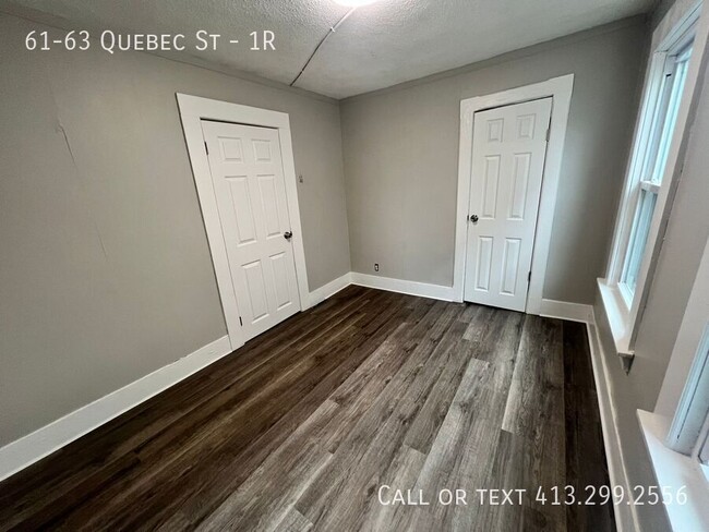 Building Photo - Fully Renovated 2 Bedroom Unit in Indian O...