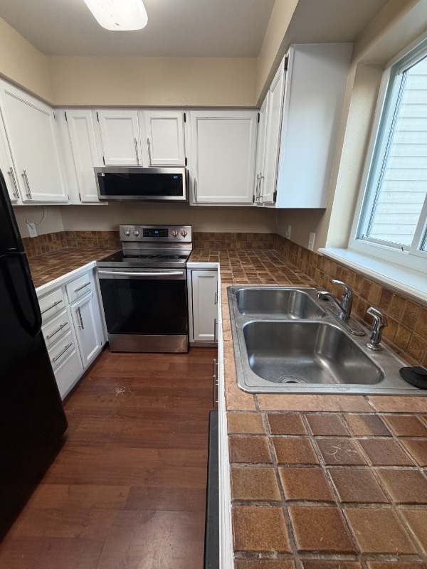 Building Photo - 1559 Peacock Pl