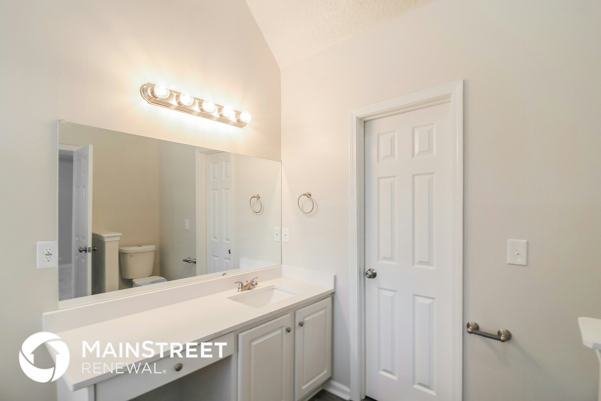 Building Photo - 148 Parkside Dr