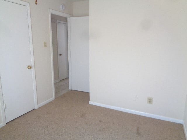 Building Photo - 4358 Queens Retreat Dr