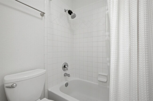 Building Photo - 2118 Wild Dunes Cir