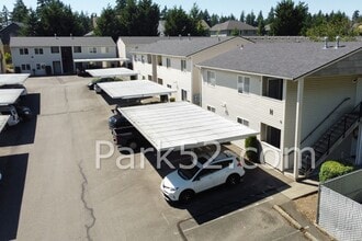 Building Photo - 1 Bedroom 1 Bathroom - Ground Floor - Bonney Lake Condo - #C1