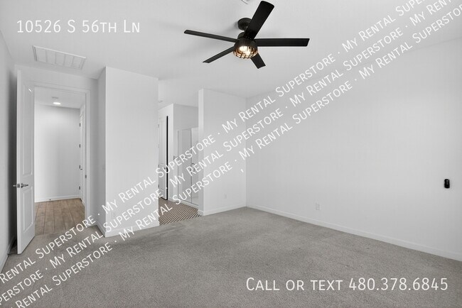 Building Photo - 10526 S 56th Ln