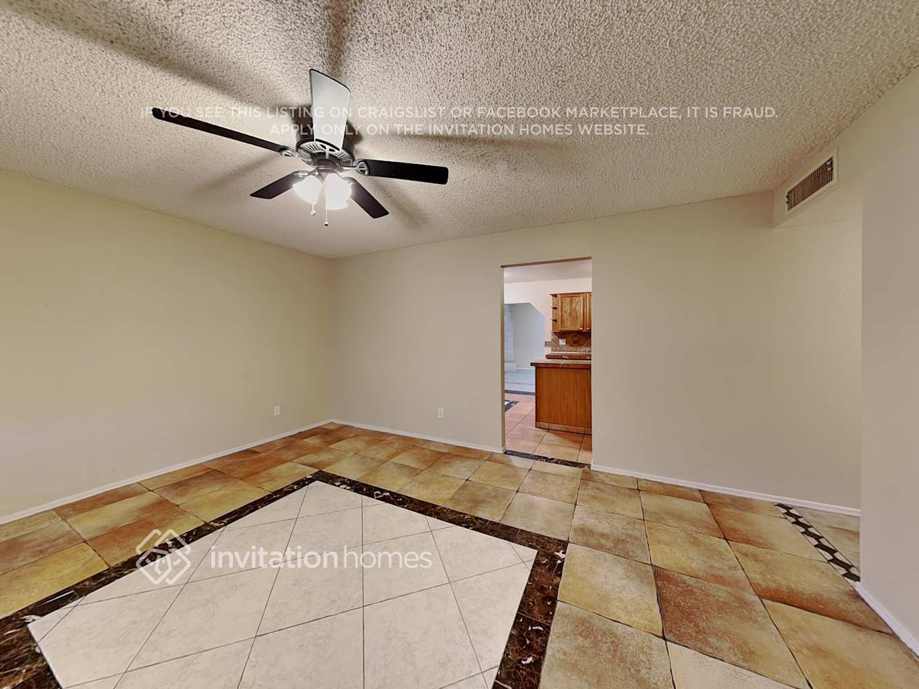 Building Photo - 3735 W Columbine Dr