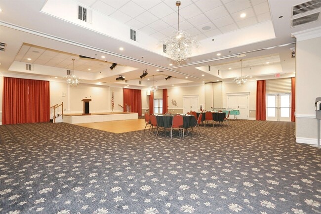 Building Photo - 6116 Warren's Way