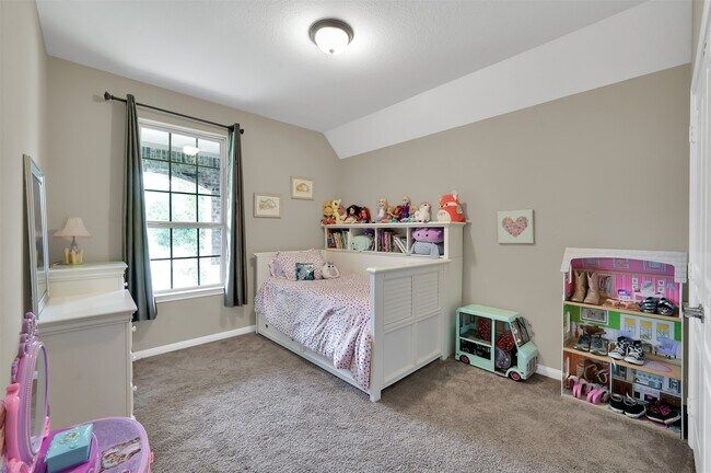 Building Photo - 24203 Rocky Brook Falls