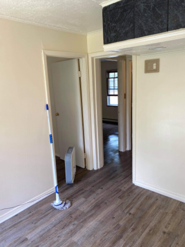 Building Photo - 1125 James River and Kanawha Turnpike