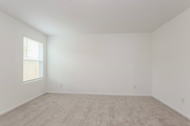Building Photo - 15215 Abella Dr