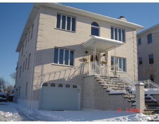 Primary Photo - 17 Seaview Ave