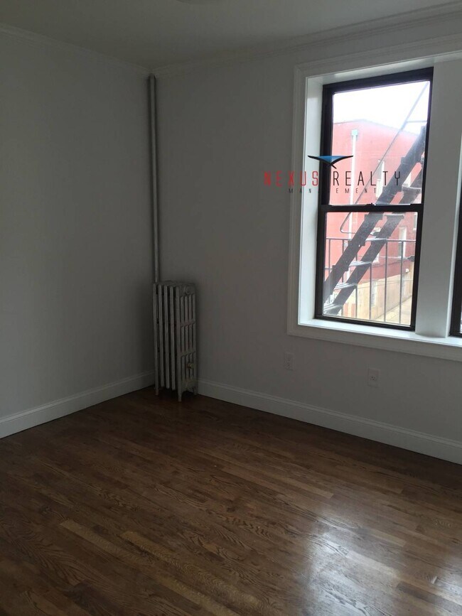 Building Photo - 45-25 40th St