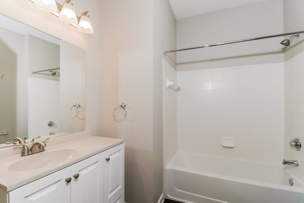 Building Photo - 17980 Villa Creek Dr