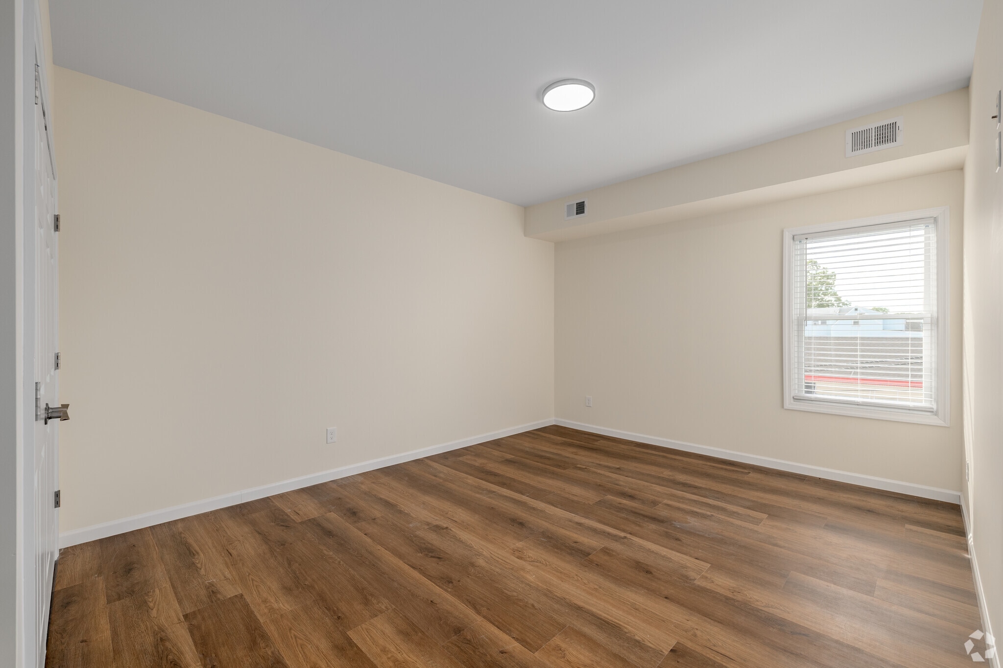 2BR, 1BA - 809SF - First Bedroom - 431-435 Morris Ave