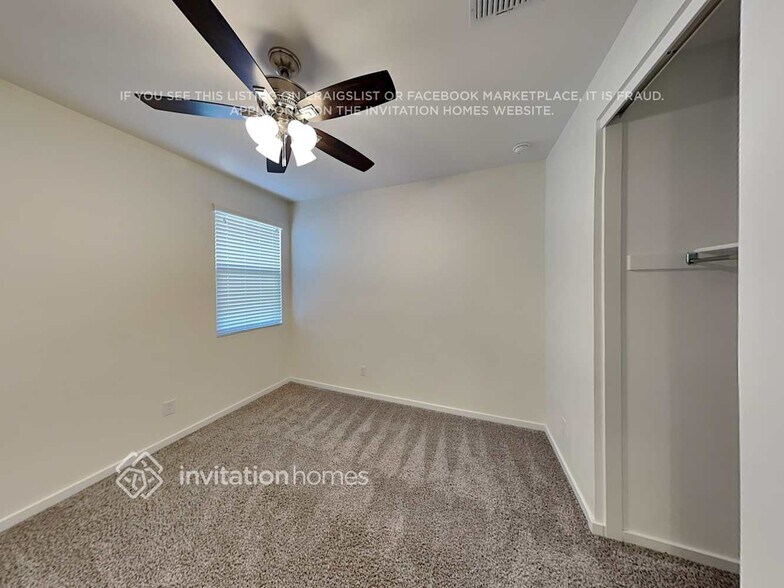 Building Photo - 17660 W Fetlock Trl