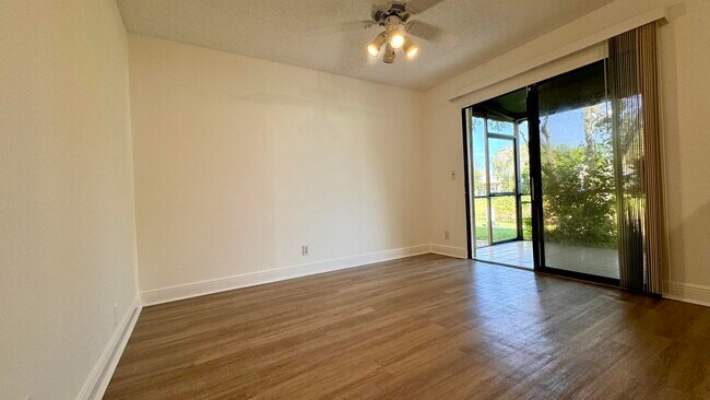 Building Photo - 1746 Harborside Cir
