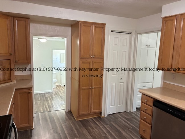 Building Photo - 3 Bed 3 Bath Ready to rent