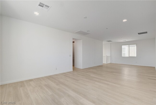 Building Photo - 10276 Thurso Ave