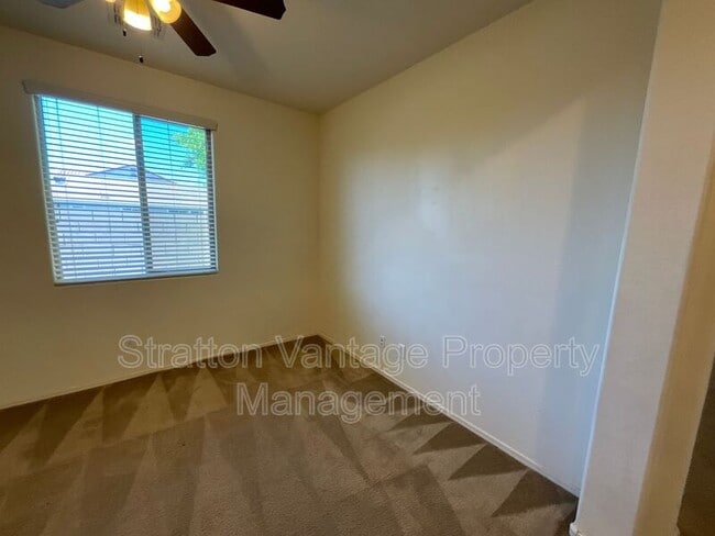 Building Photo - 3432 E Russell St