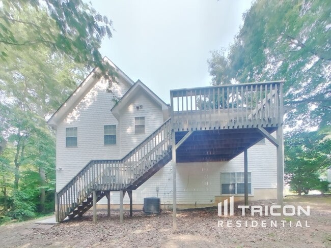 Building Photo - 230 Ashbury Ct