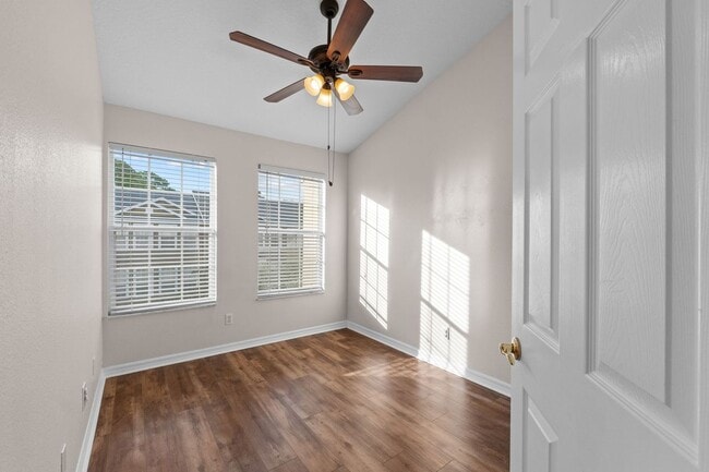 Building Photo - 3008 Bayshore Pointe Dr