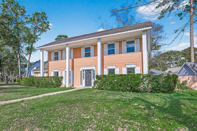 Building Photo - 6210 Rippling Hollow Dr